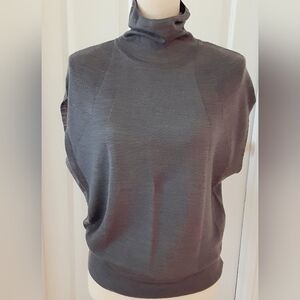Heathered Gray Paper Thin Cashmere Cap-sleeve Fine Knit Turtleneck Sweater, L